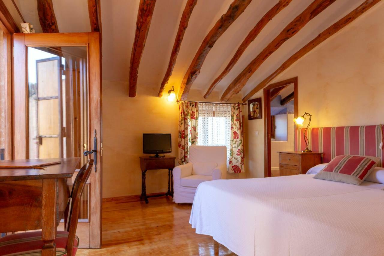 Hotel Rural Mas Fontanelles Biar Eksteriør billede