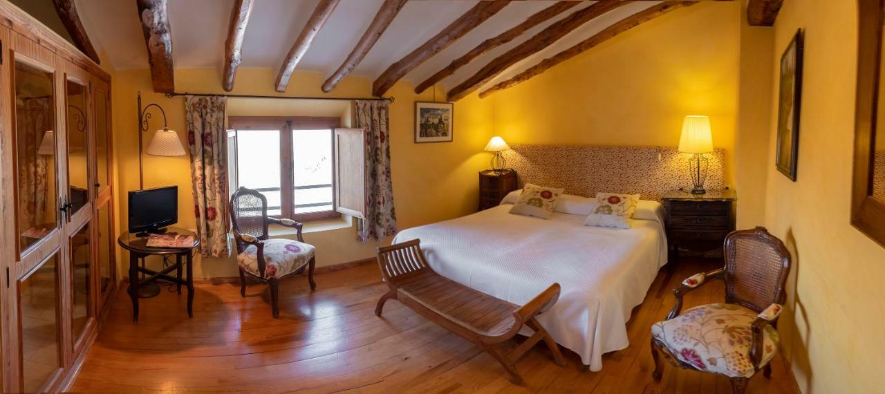 Hotel Rural Mas Fontanelles Biar Eksteriør billede